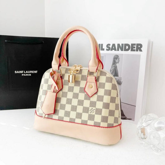 L Lama Bag White Pink Detail